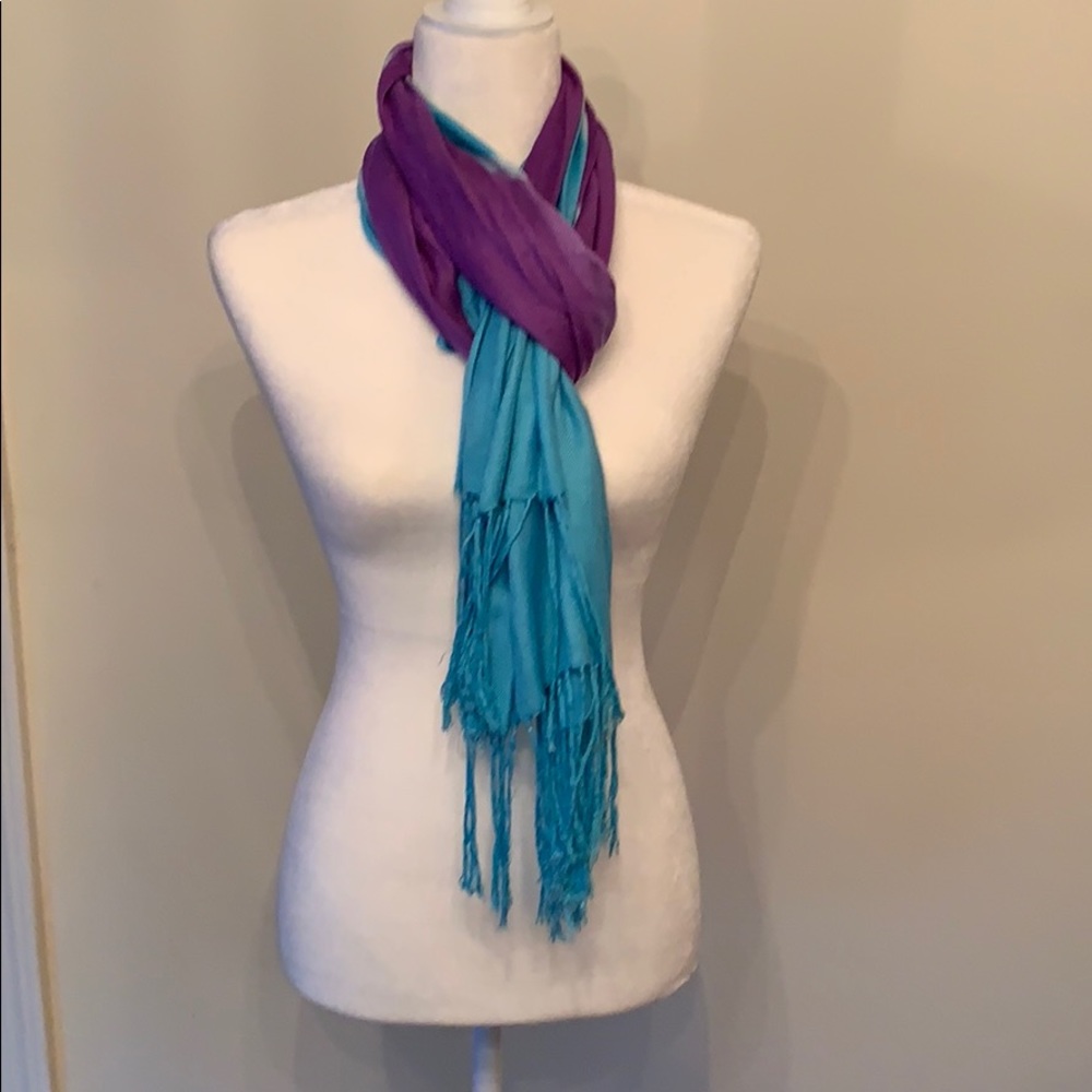 Cache Scarf